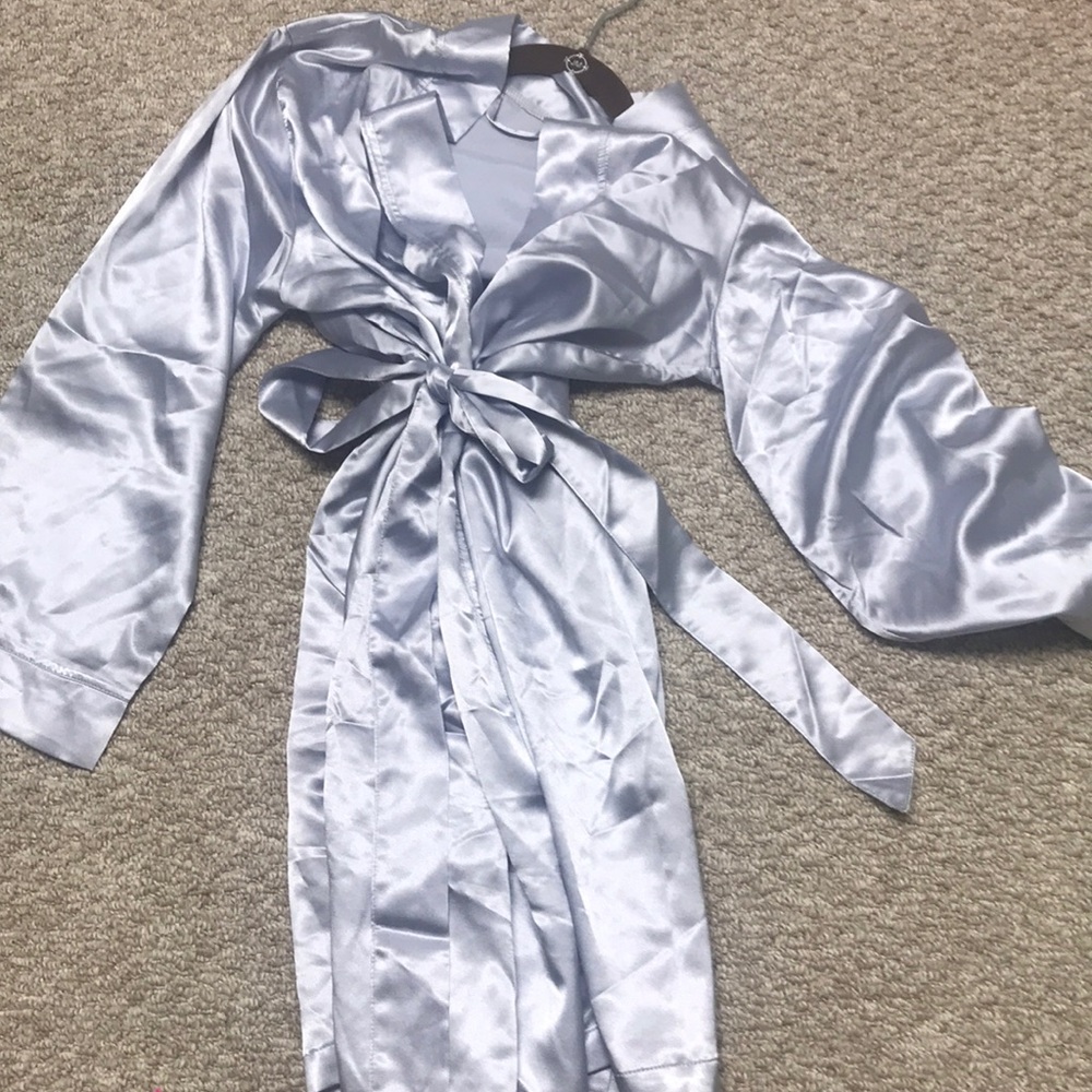 4 Robes for 40.00